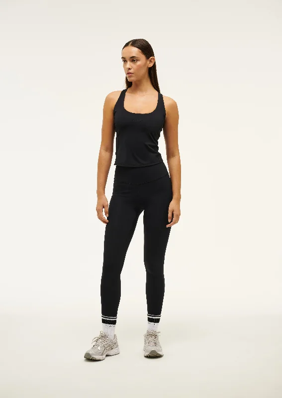 HYPERLUXE FULL LENGTH LEGGING IN BLACK