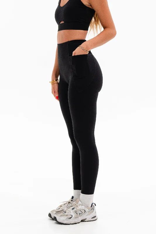 Core Pocket Legging